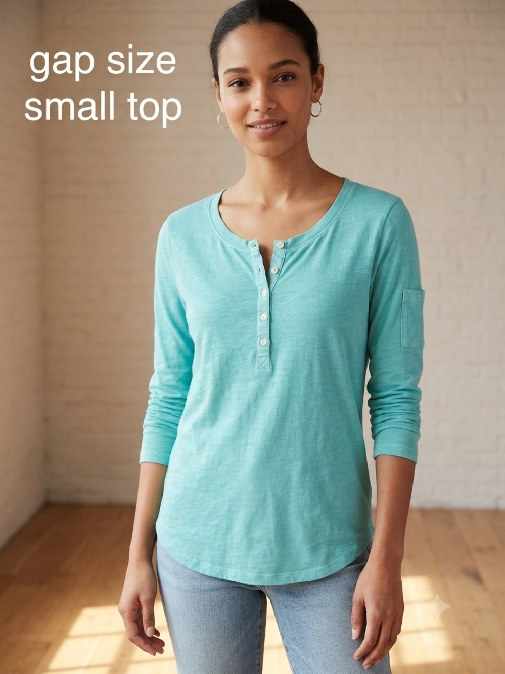 GAP Women's Long Sleeve Henley in Aqua